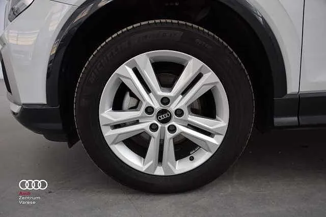 Audi Q2 2022 photo 5