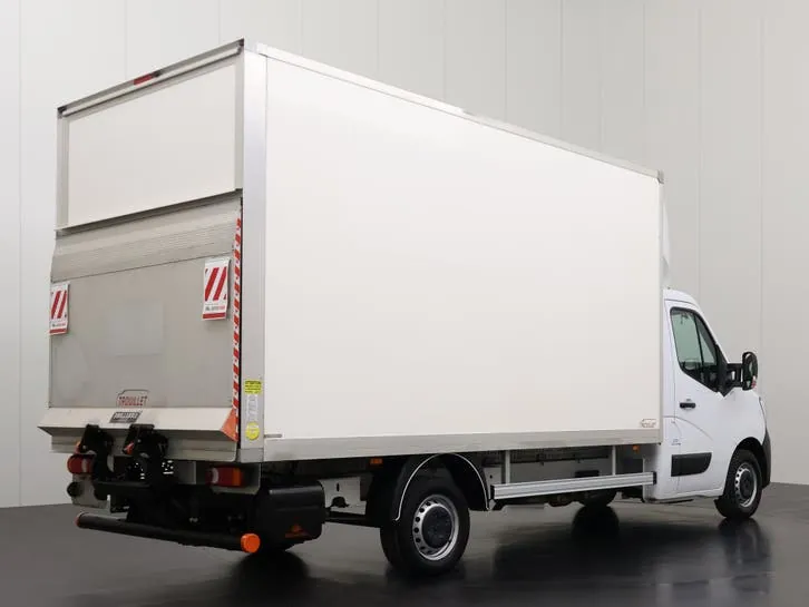 Renault Master 2024 photo 2