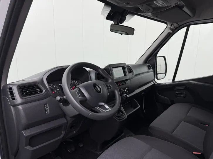 Renault Master 2024 photo 3