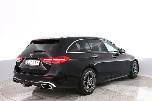 Mercedes-Benz C300 2025 photo 5