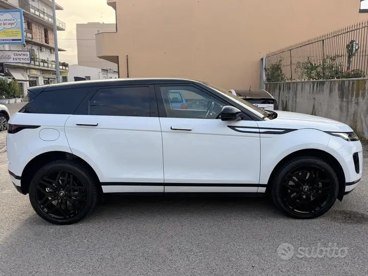 Land Rover Evoque 2020 photo 2