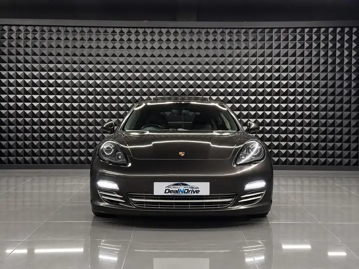 Porsche Panamera 2013 photo 4