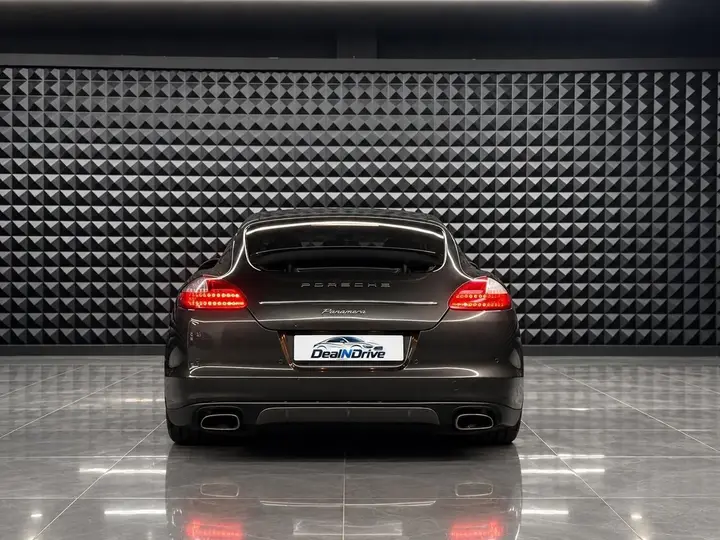 Porsche Panamera 2013 photo 5