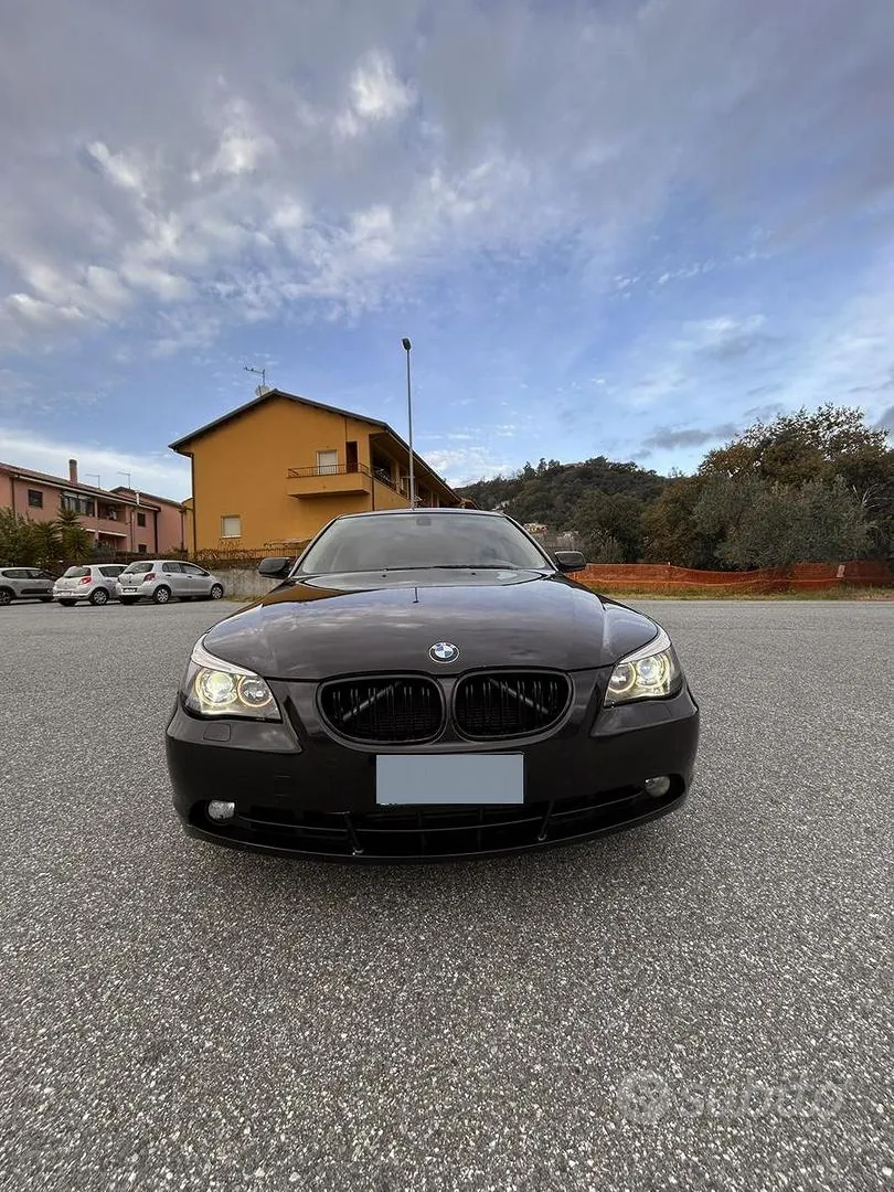 BMW 5 Series 2005 photo 3