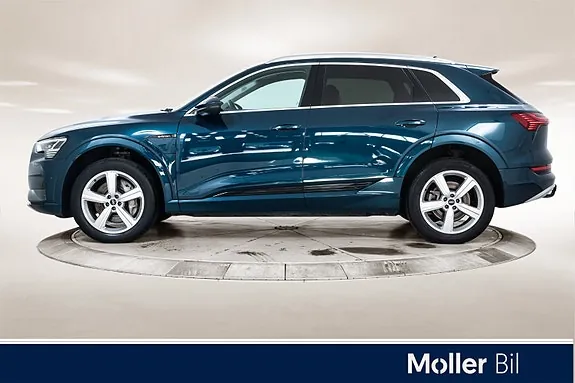 Audi E-Tron 2022 photo 2