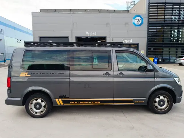 Volkswagen Caravelle 2018 photo 4