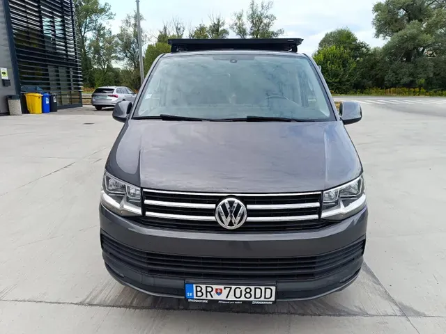 Volkswagen Caravelle 2018 photo 2