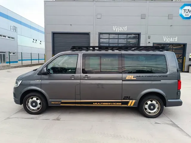 Volkswagen Caravelle 2018 photo 3