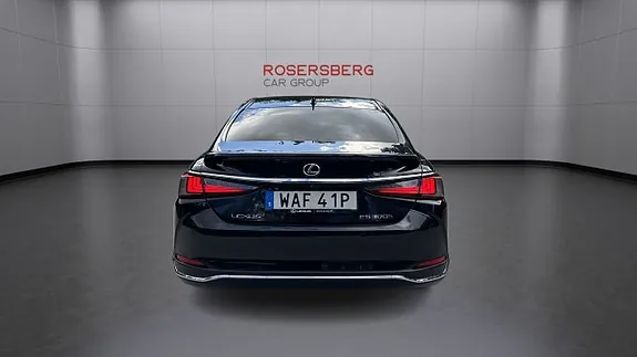 Lexus Es300H 2023 photo 4