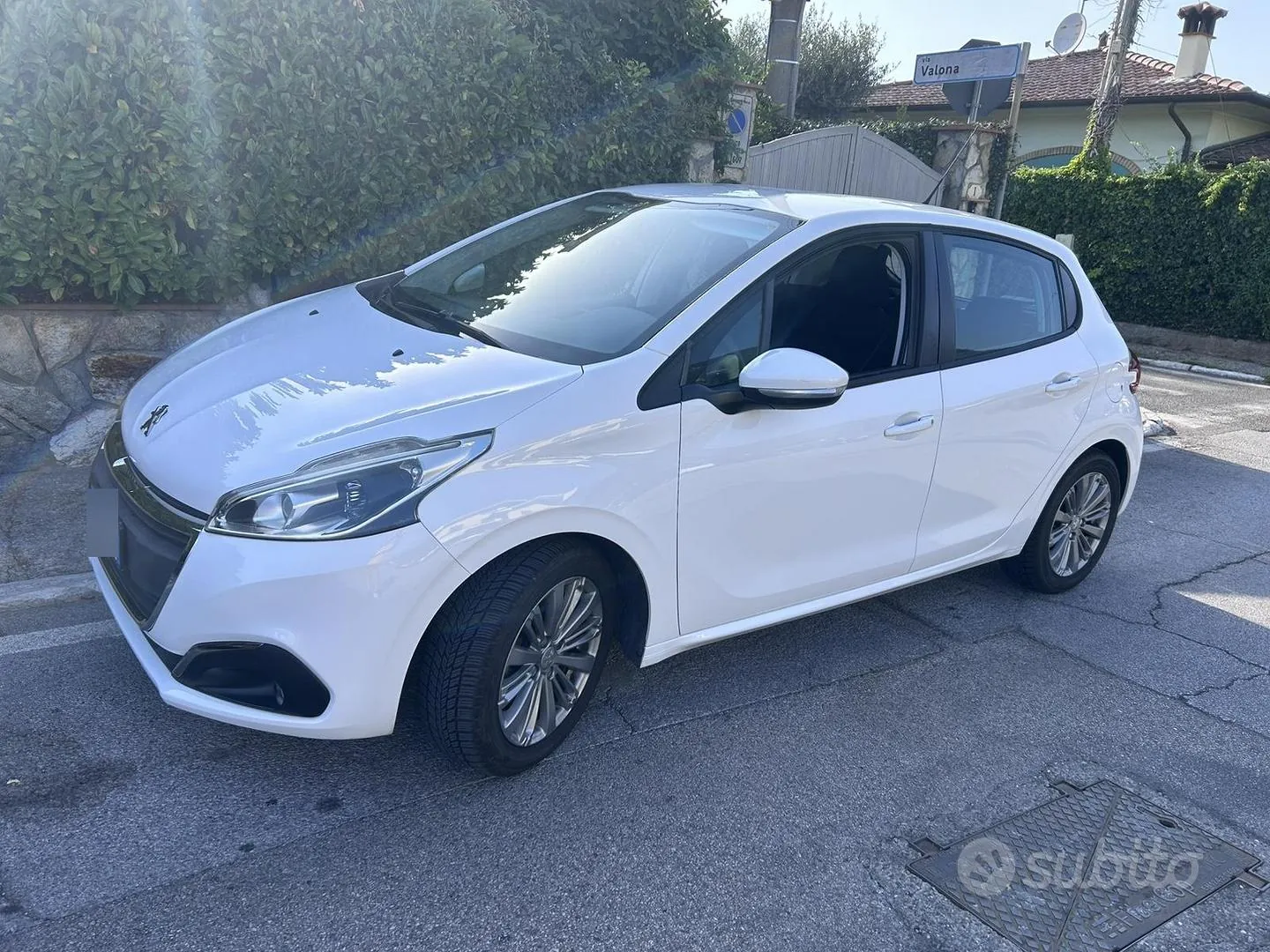 Peugeot 208 2017 photo 5