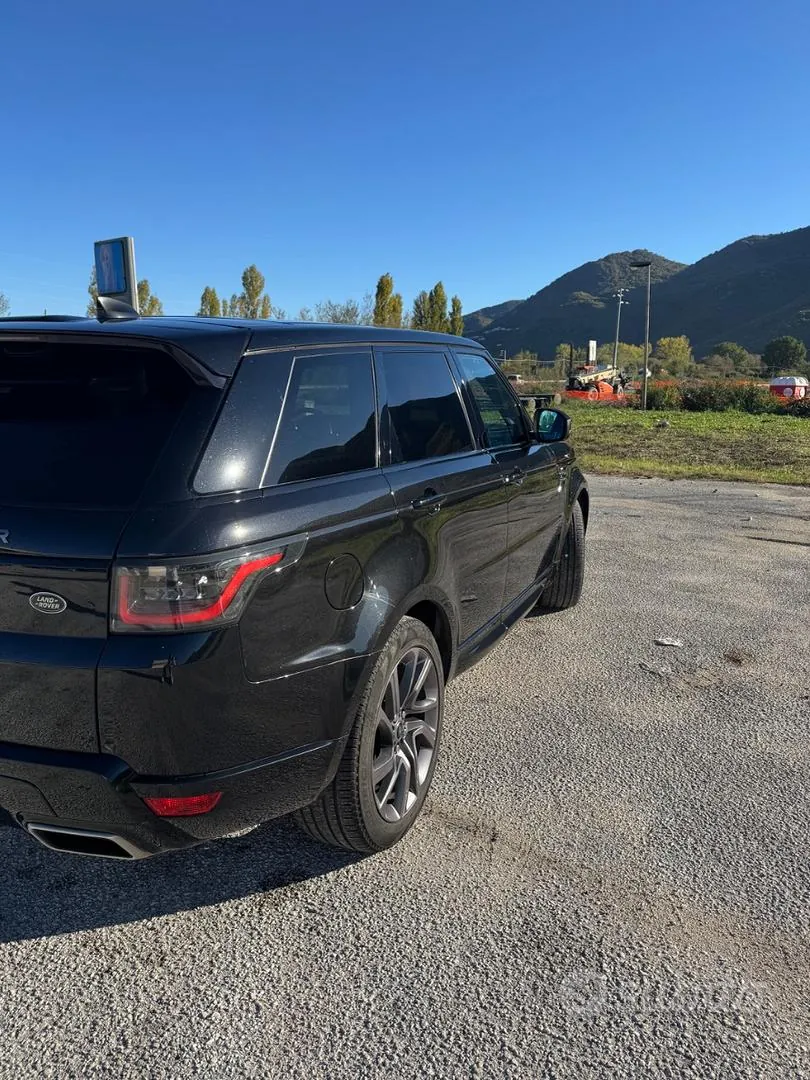 Land Rover Range Rover Sport 2018 photo 2