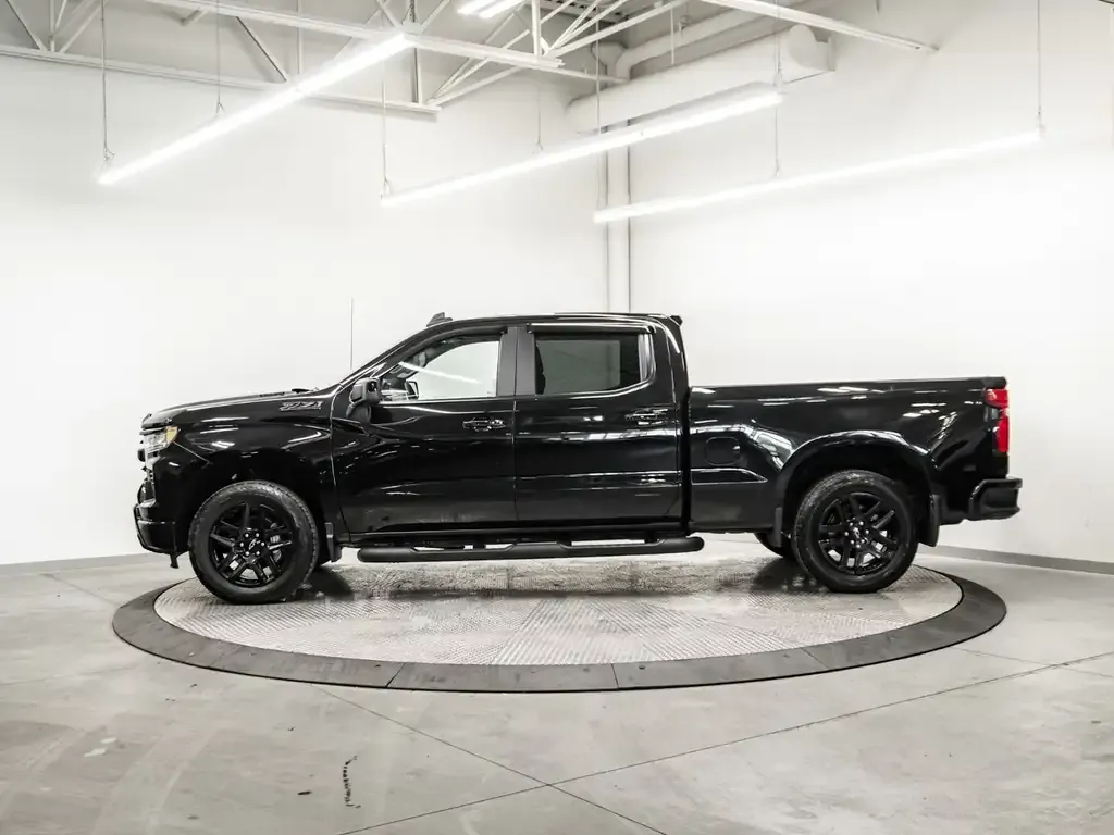 Chevrolet Silverado 1500 2025 photo 2