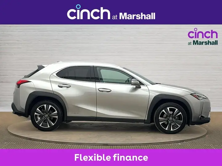 Lexus Ux 2021 photo 2