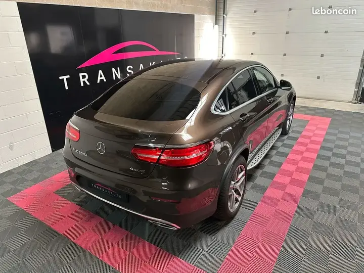 Mercedes-Benz Glc 2018 photo 5