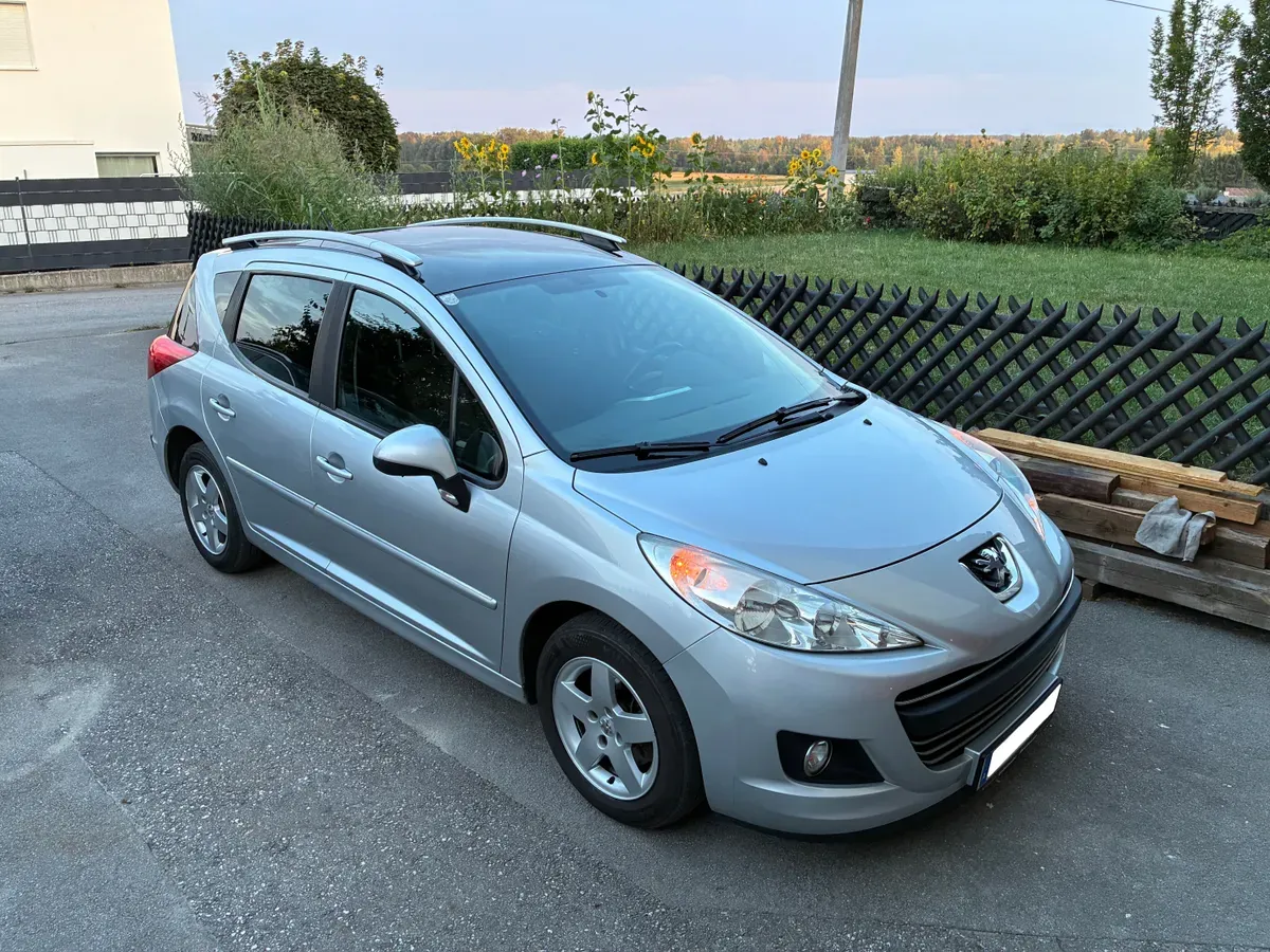 Peugeot 207