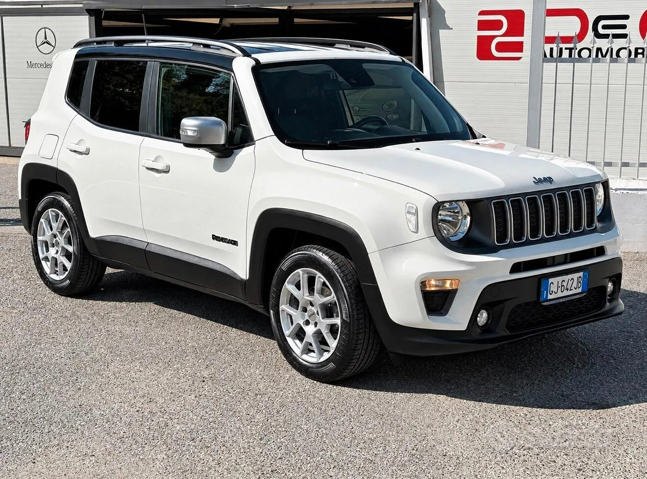 Jeep Renegade 2022 photo 3