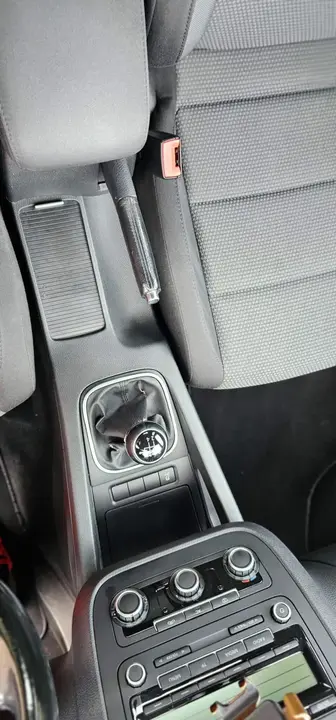 Volkswagen Jetta 2010 photo 2