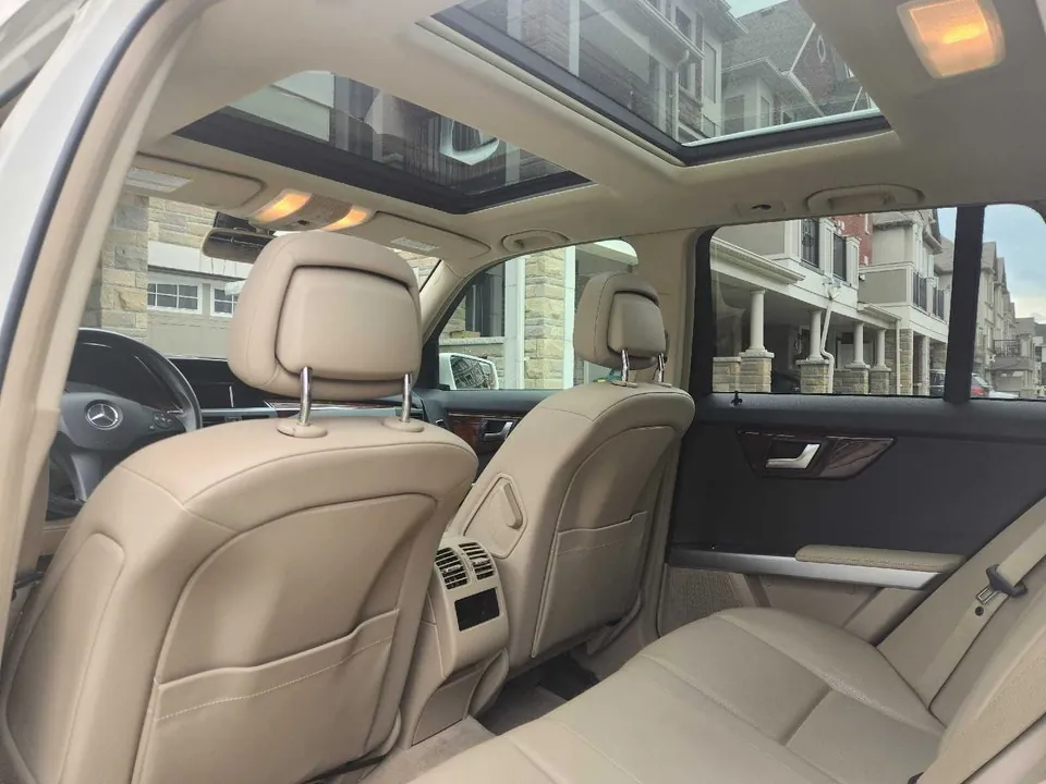 Mercedes-Benz Glk Class 2012 photo 4