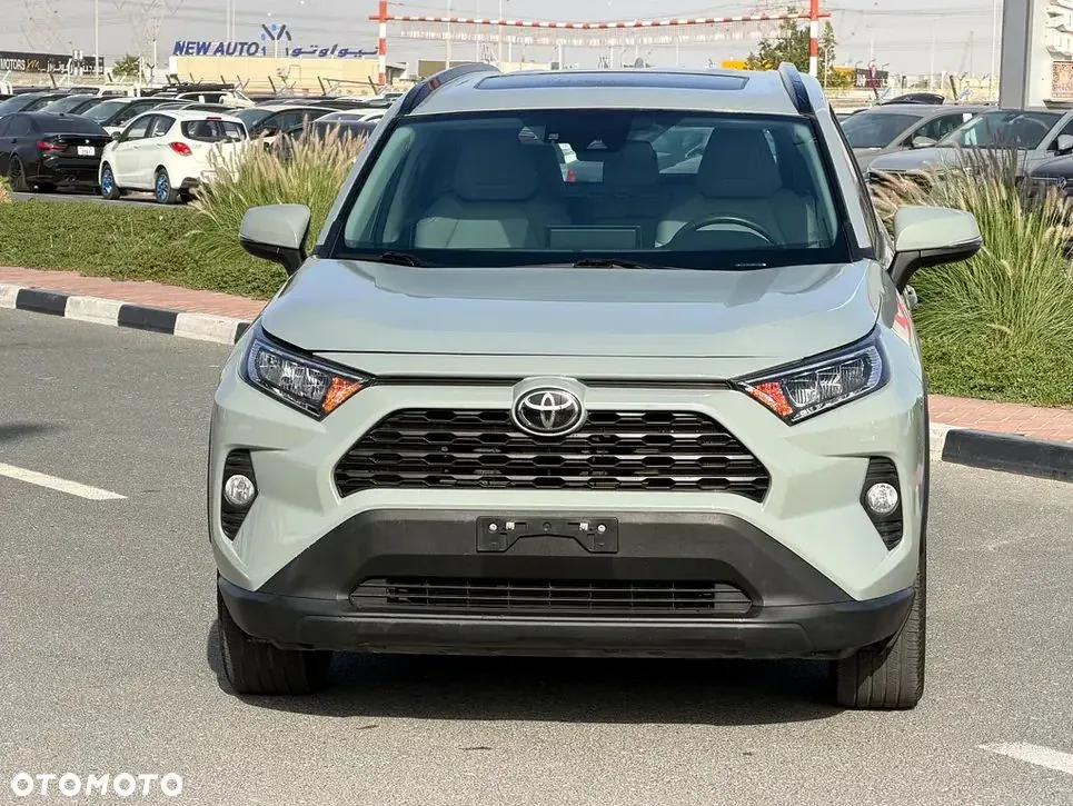 Toyota Rav4 2021 photo 2