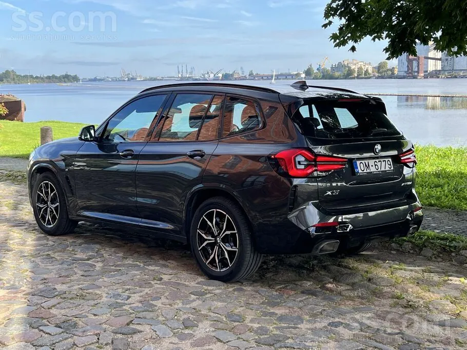 BMW X3 2022 photo 3