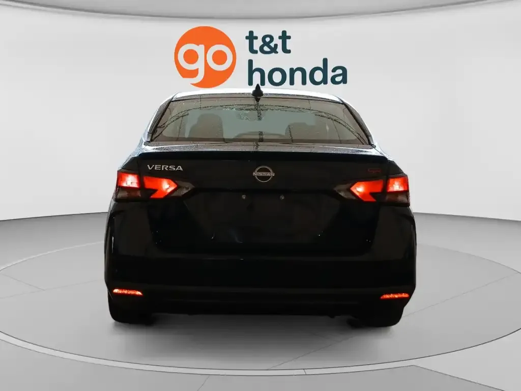 Nissan Versa 2024 photo 4
