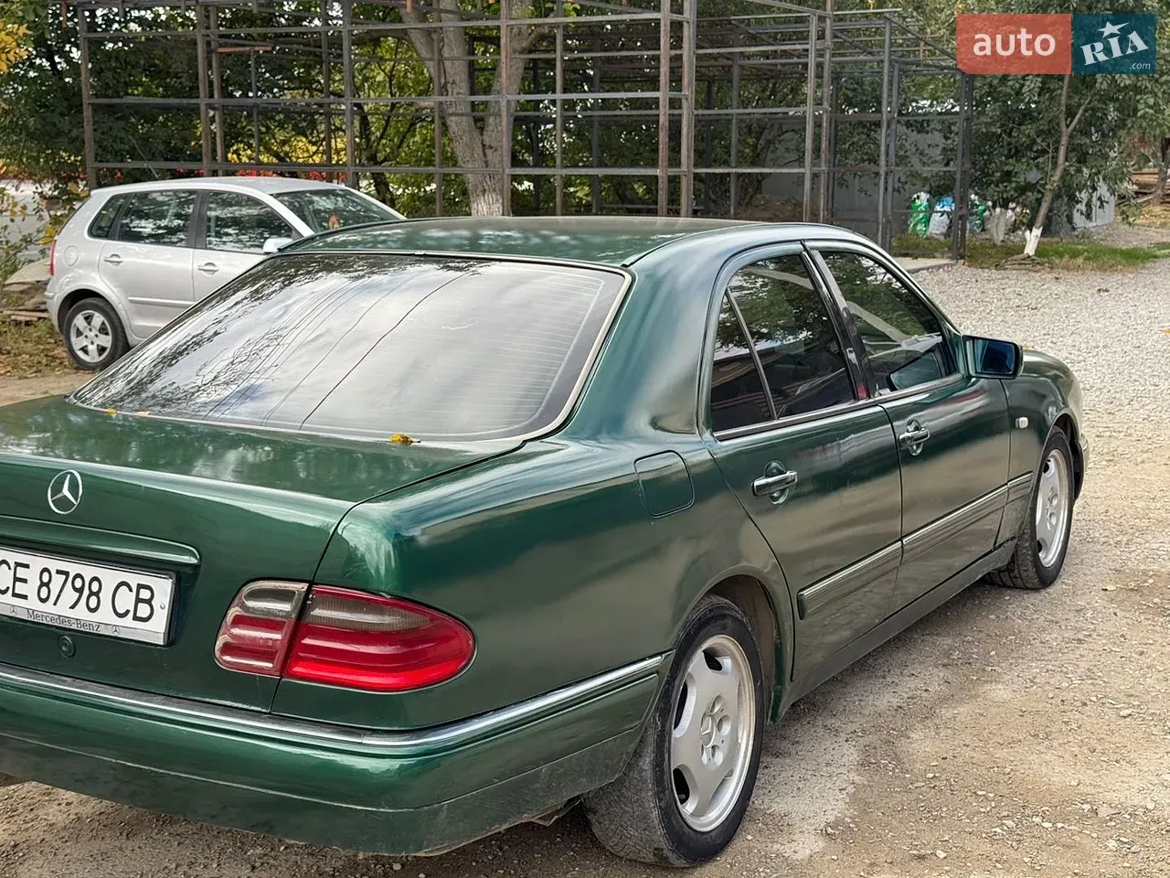 Mercedes-Benz E-Class 1996 photo 4