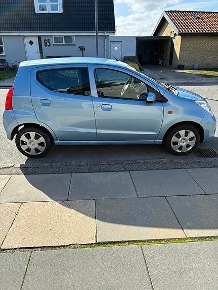 Suzuki Alto 2011 photo 3