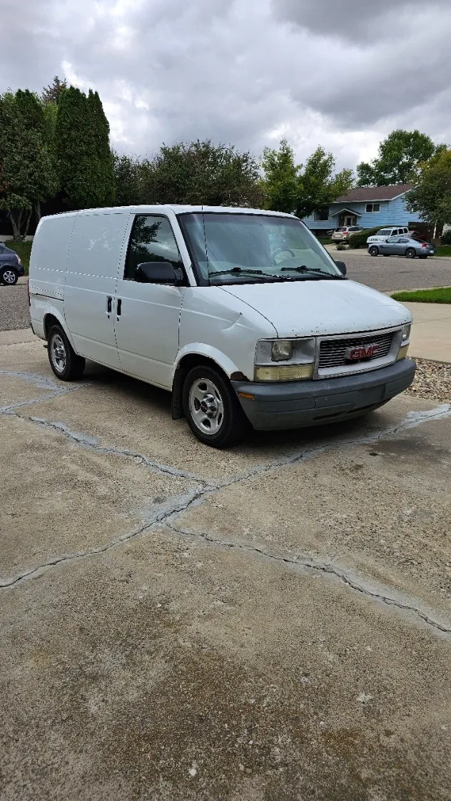 GMC Safari