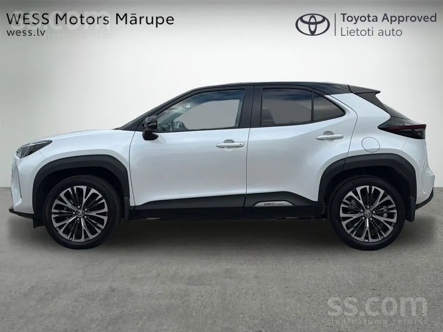 Toyota Yaris Cross 2022 photo 3