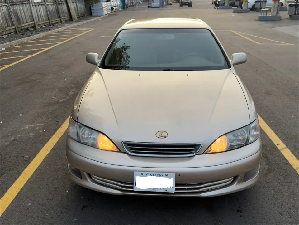 Lexus Es300
