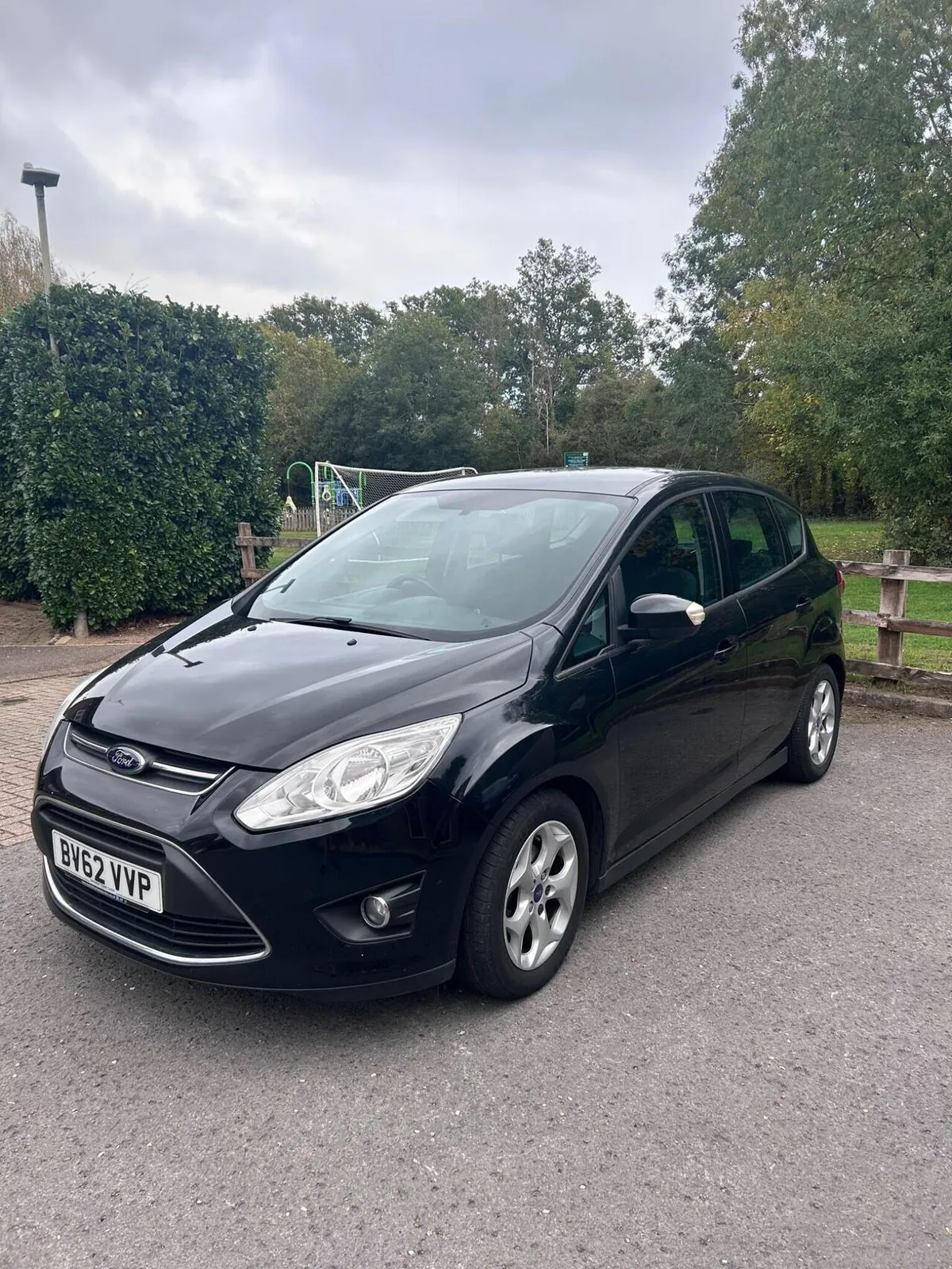 Ford C-Max 2012 photo 3