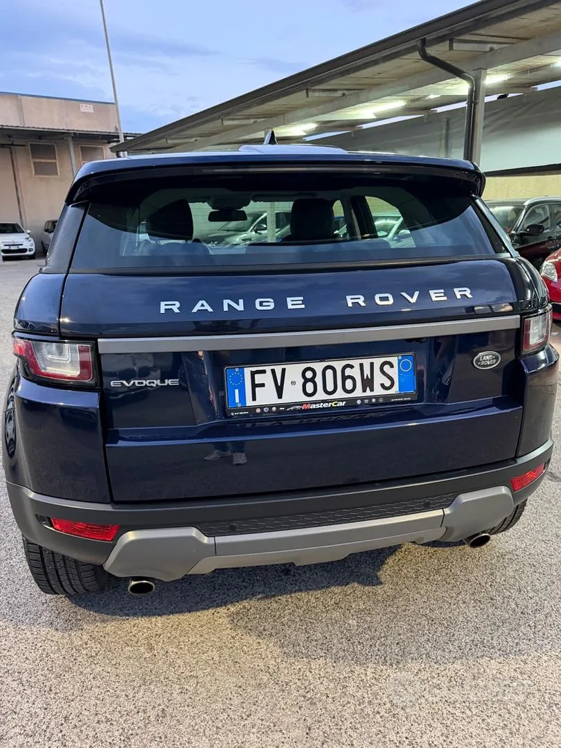 Land Rover Range Rover Evoque 2019 photo 5