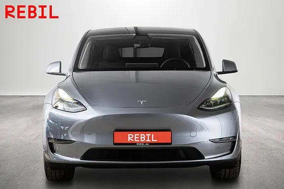 Tesla Model Y 2023 photo 3