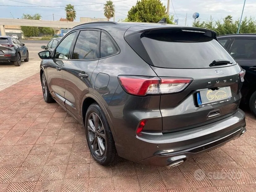 Ford Kuga 2023 photo 5