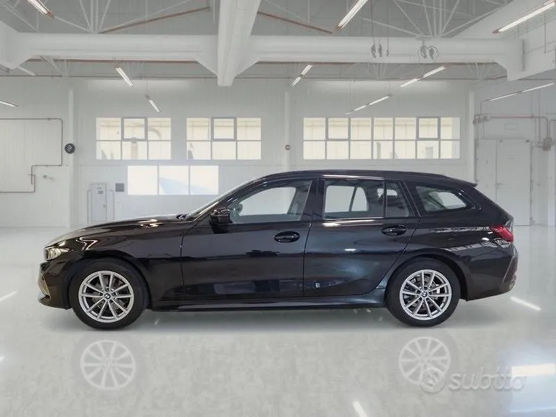 BMW 320 2023 photo 5