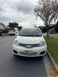 Nissan Note 2009 photo 2