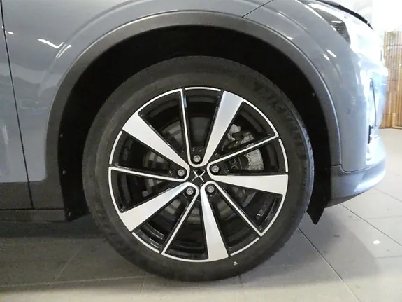 Polestar 2 2021 photo 5