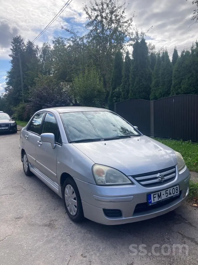 Suzuki Liana 2005 photo 2