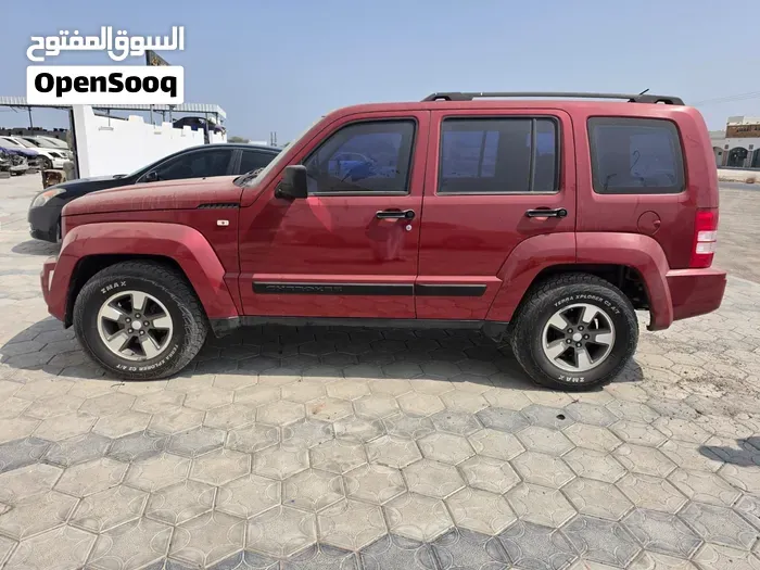 Jeep Liberty 2008 photo 2