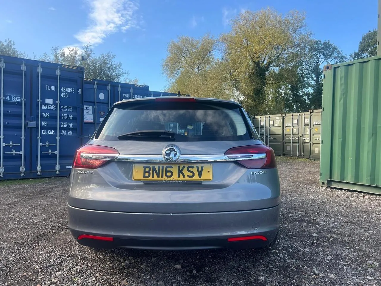 Vauxhall Insignia 2016 photo 3