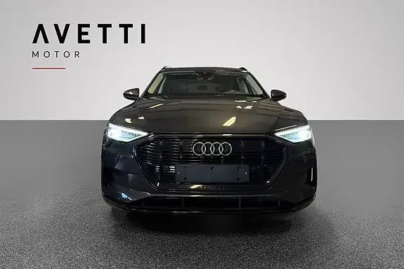 Audi E-Tron 2020 photo 2