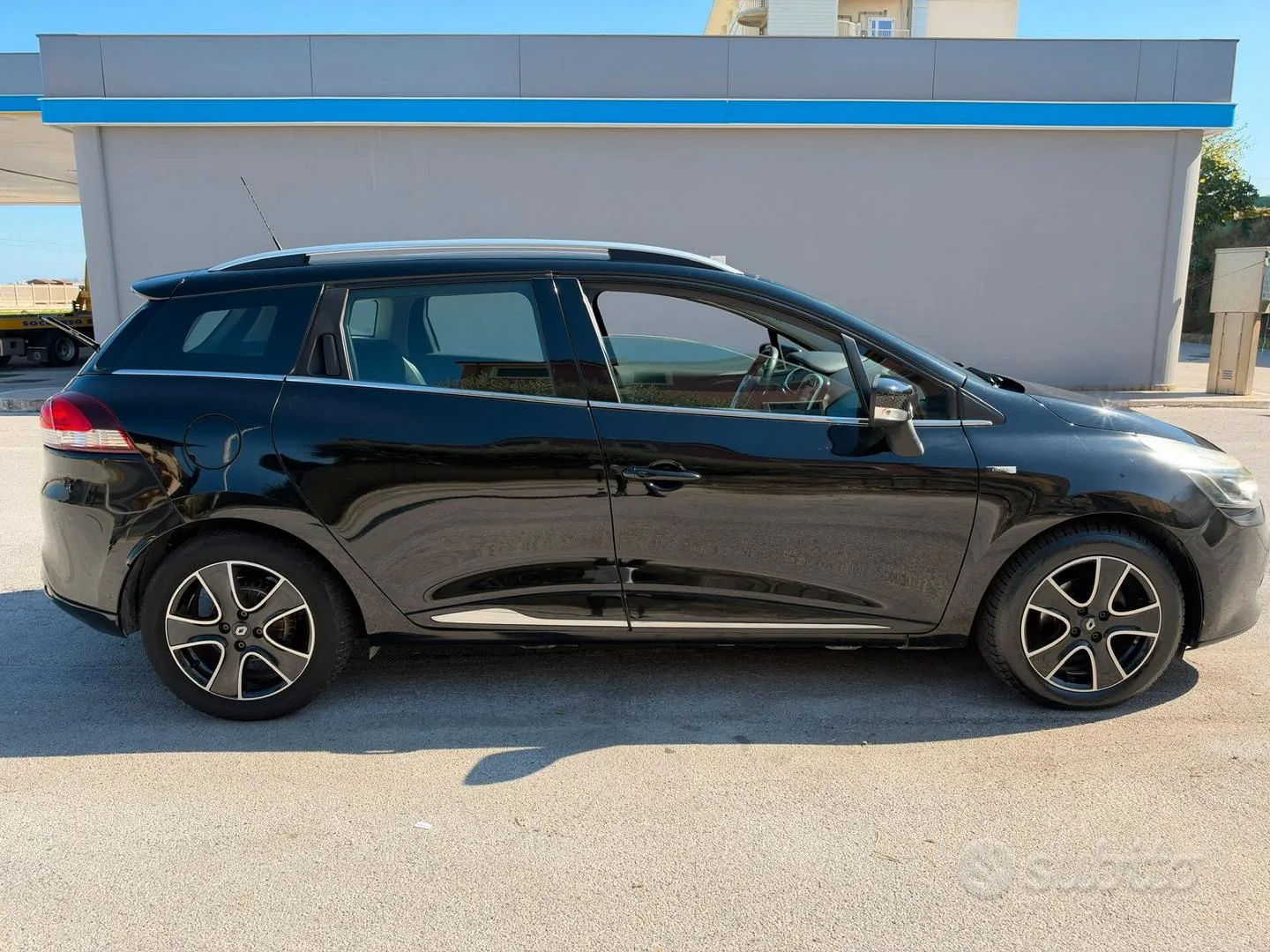Renault Clio 2016 photo 2