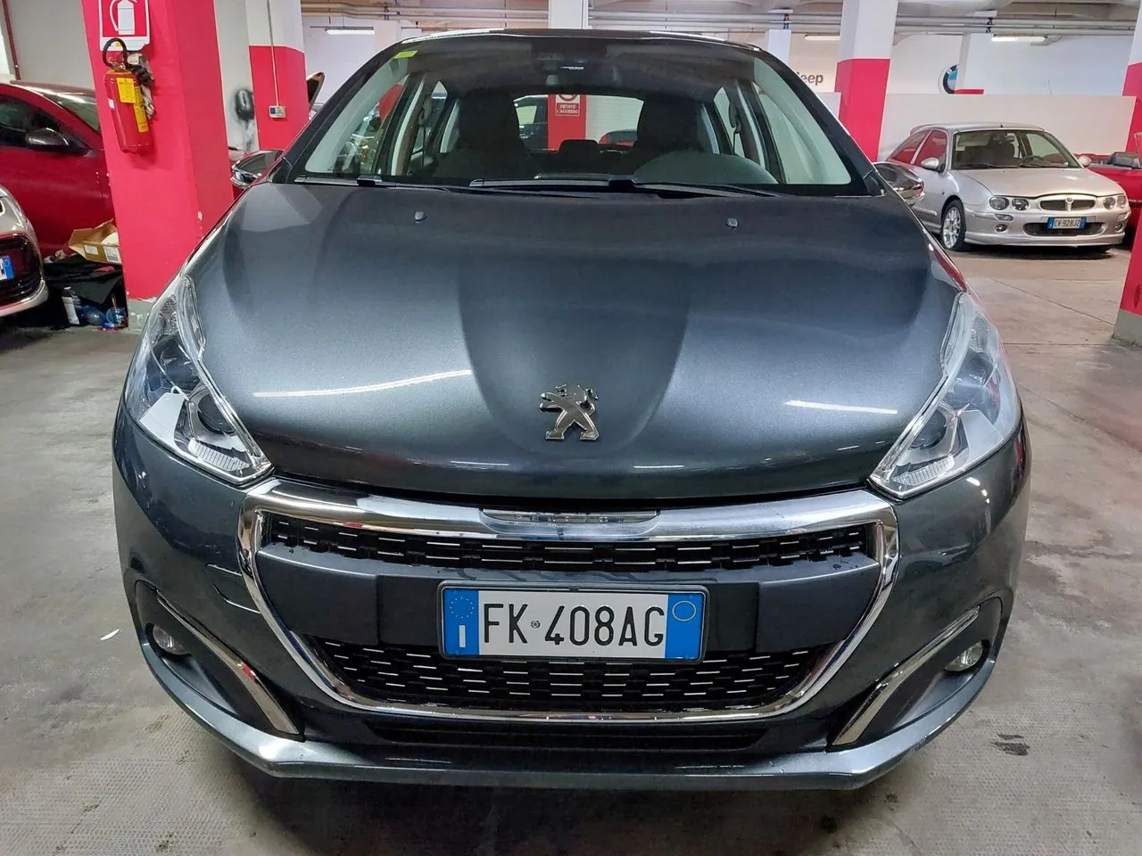 Peugeot 208 2017 photo 2
