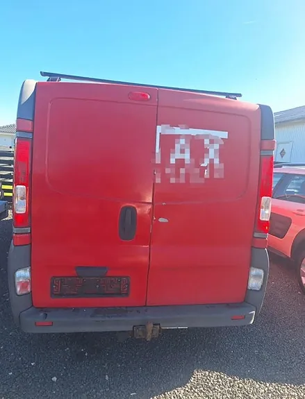 Renault Trafic 2012 photo 3