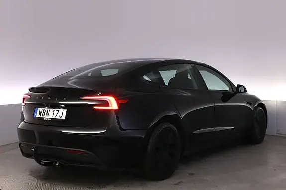 Tesla Model 3 2024 photo 5