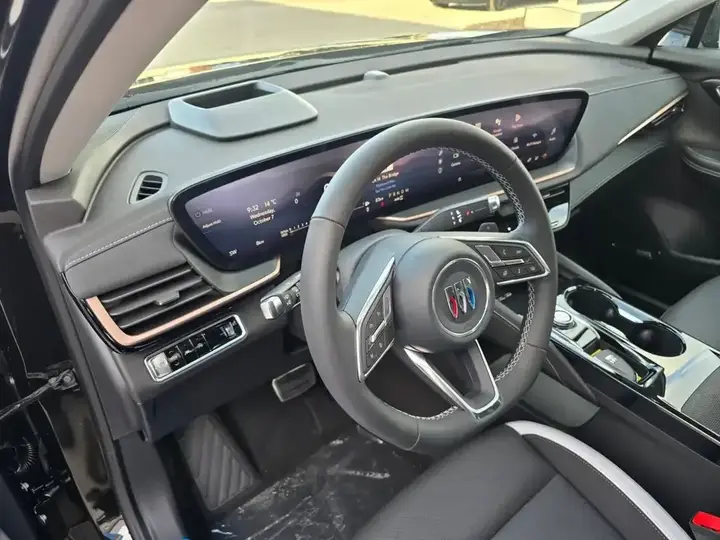 Buick Envision 2026 photo 5