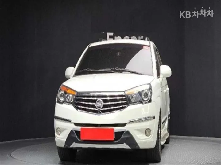 KG Mobility Korando Turismo