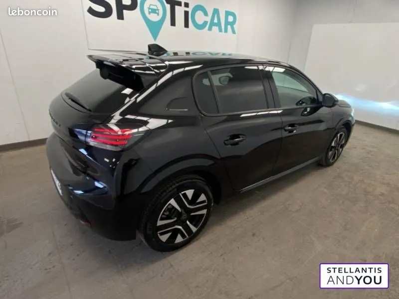 Peugeot 208 2025 photo 4