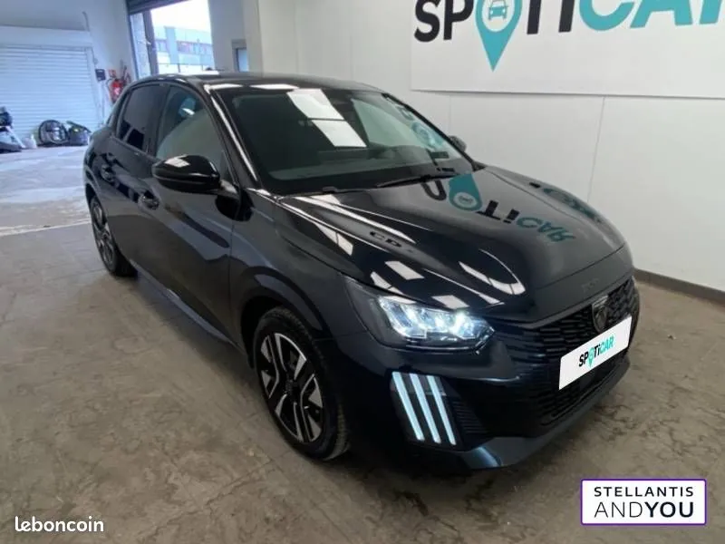 Peugeot 208 2025 photo 3