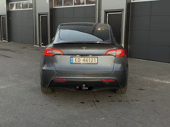 Tesla Model Y 2021 photo 5